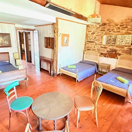 Pension Y Albergue Matias Locanda Саррия Екстериор снимка